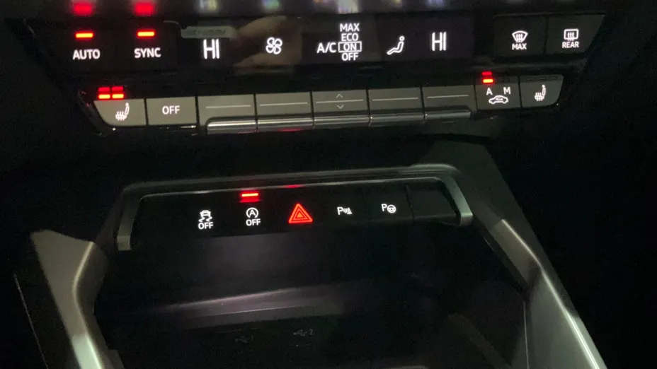 AUDI A3 A3 35 TFSI mHEV S Line S tronic