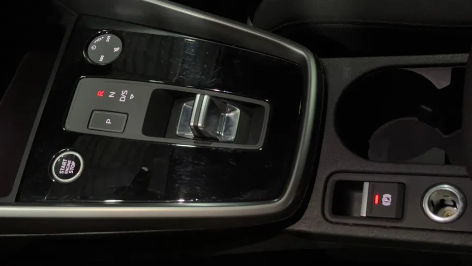 AUDI A3 A3 35 TFSI mHEV S Line S tronic