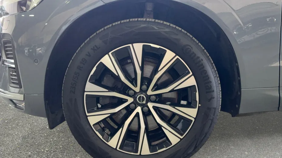 VOLVO XC60 XC60 B5 B AWD Plus Bright aut