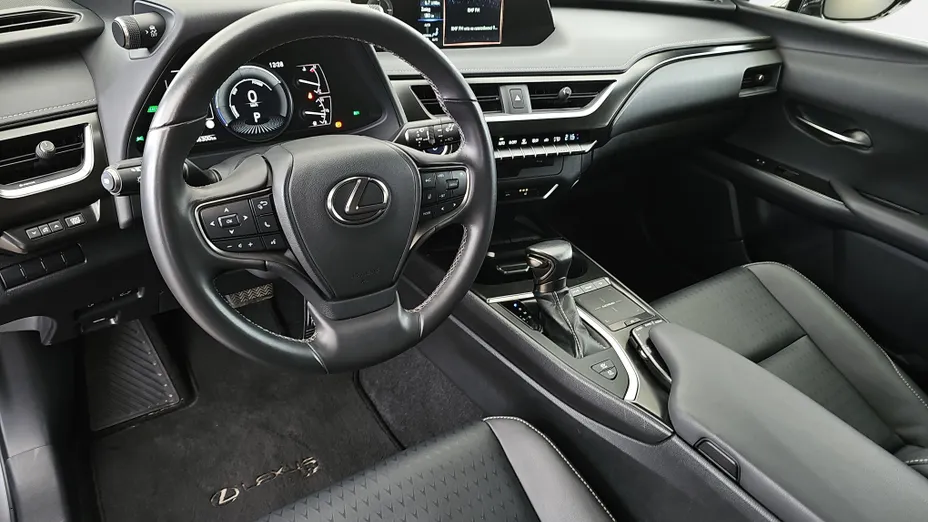 LEXUS UX UX 250h GPF F Impression 2WD