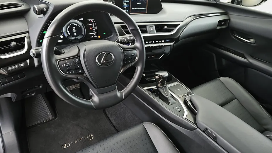 LEXUS UX UX 250h GPF F Impression 2WD