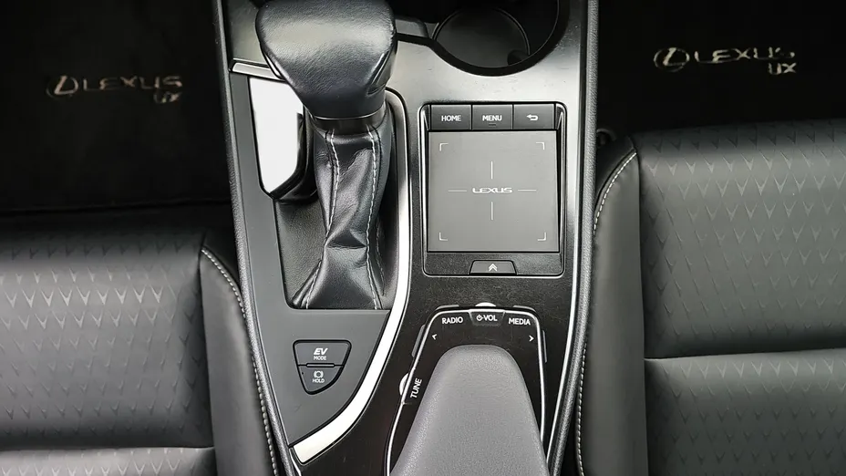 LEXUS UX UX 250h GPF F Impression 2WD