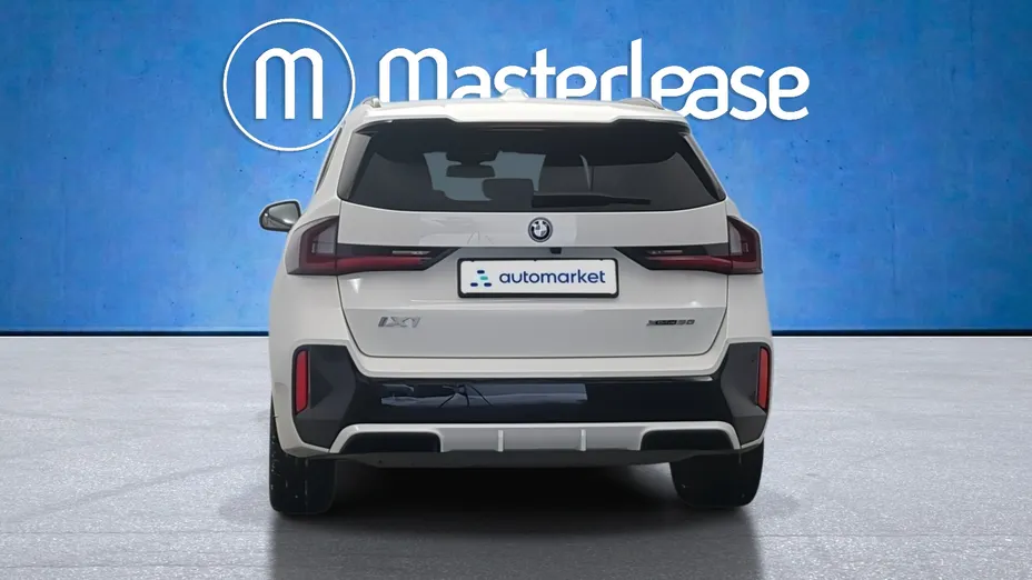 BMW iX1 iX1 xDrive30 66.5kWh M Sport