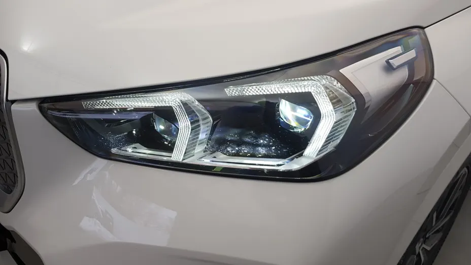 BMW iX1 iX1 xDrive30 66.5kWh M Sport