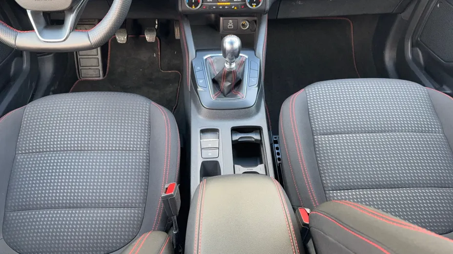 FORD Kuga Kuga 1.5 EcoBoost FWD ST-Line