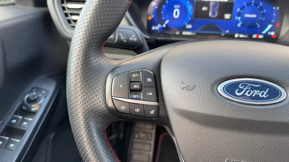 FORD Kuga Kuga 1.5 EcoBoost FWD ST-Line