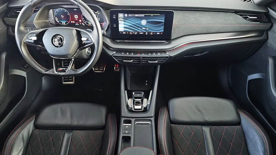 SKODA Octavia Octavia 2.0 TSI RS DSG