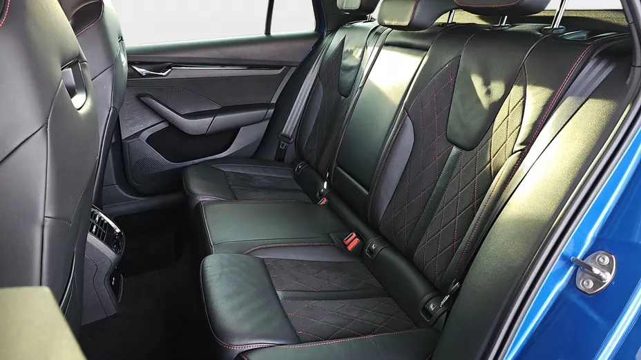 SKODA Octavia Octavia 2.0 TSI RS DSG