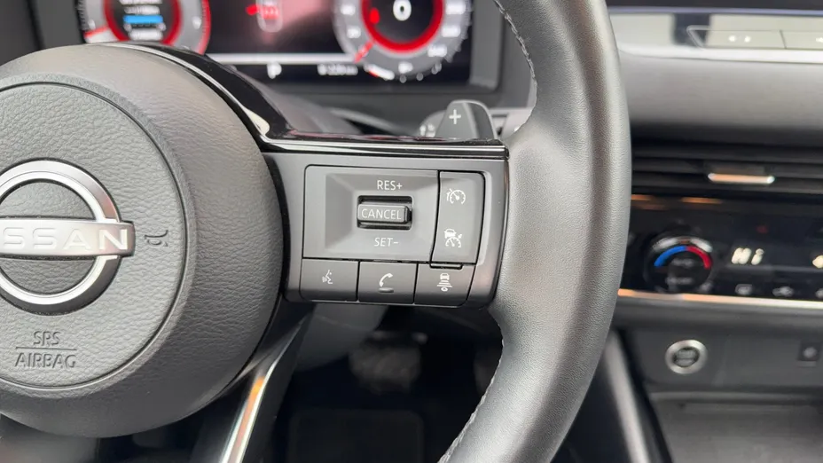 NISSAN Qashqai Qashqai 1.3 DIG-T mHEV N-Connecta Xtronic