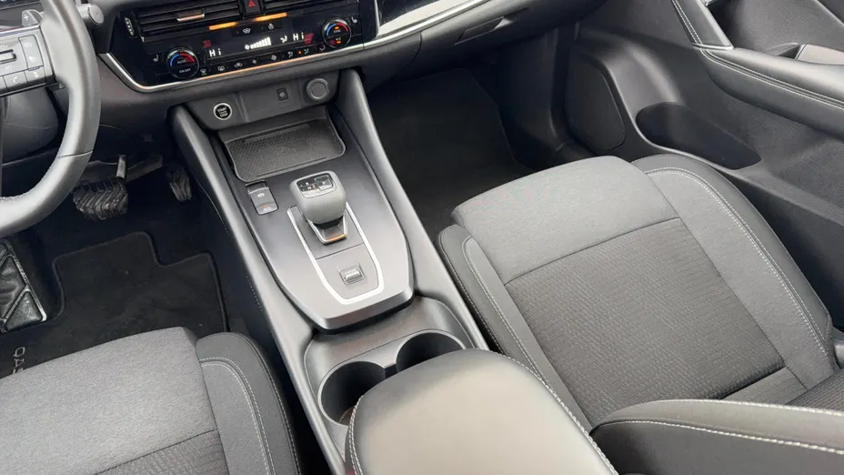 NISSAN Qashqai Qashqai 1.3 DIG-T mHEV N-Connecta Xtronic