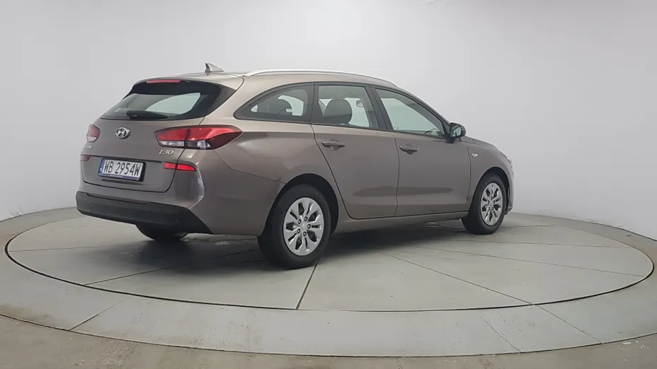 HYUNDAI i30 i30 1.0 T-GDI Classic + DCT