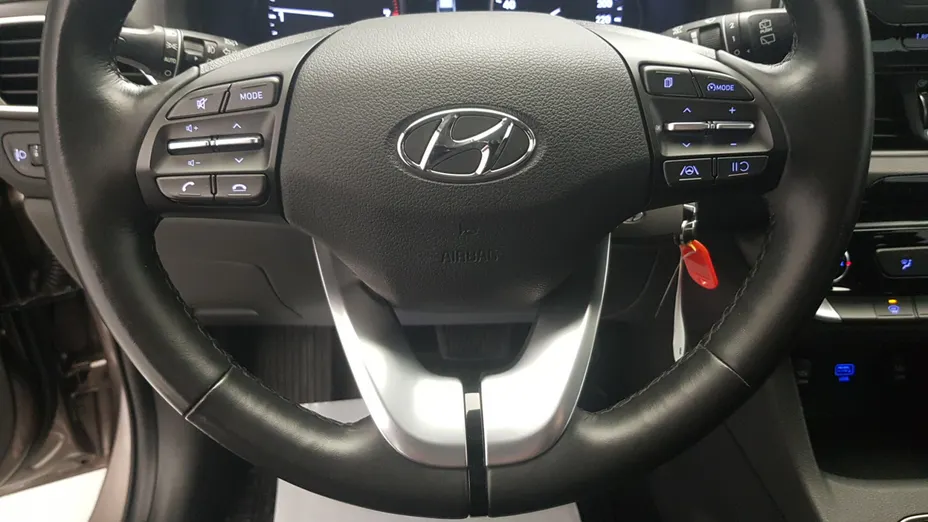 HYUNDAI i30 i30 1.0 T-GDI Classic + DCT