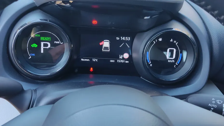 TOYOTA Yaris Yaris 1.5 Executive