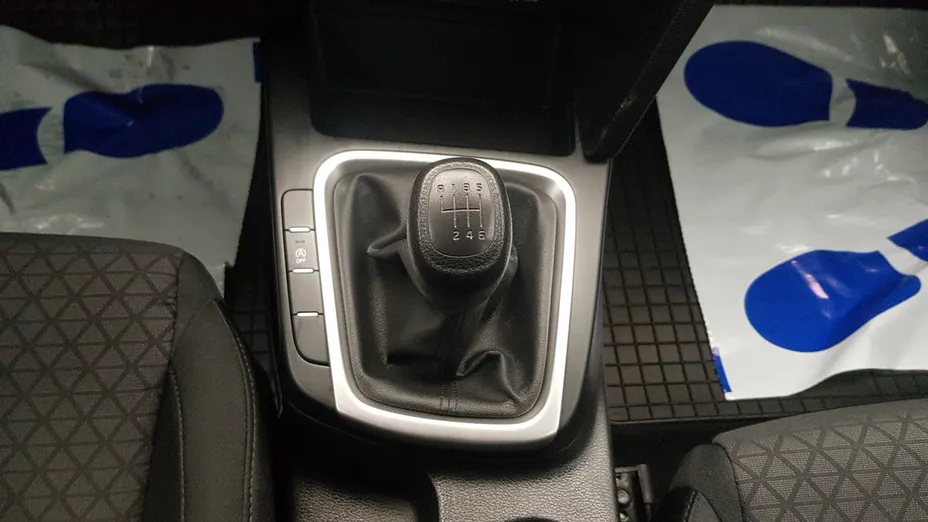 KIA Cee'd Ceed 1.5 T-GDI S