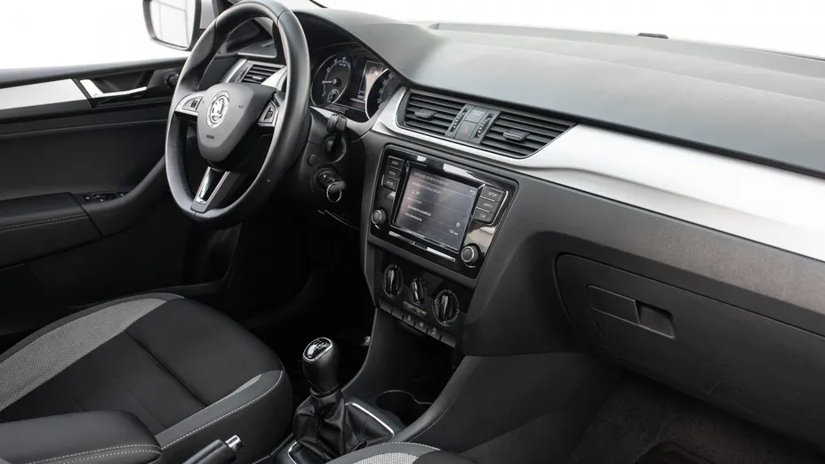 SKODA Rapid Rapid 1.0 TSI Ambition