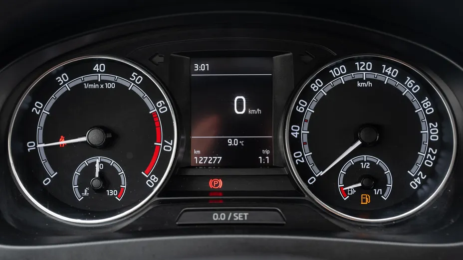 SKODA Rapid Rapid 1.0 TSI Ambition