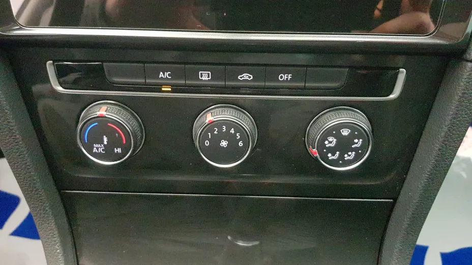 VOLKSWAGEN Golf Golf VII 1.6 TDI BMT Comfortline