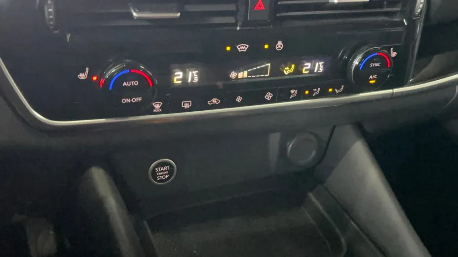 NISSAN Qashqai Qashqai 1.3 DIG-T mHEV N-Connecta Xtronic