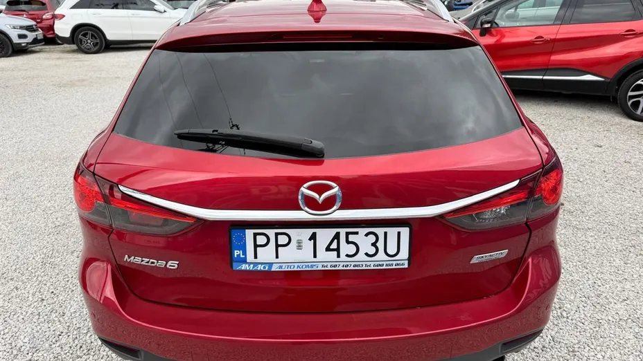 MAZDA 6 -