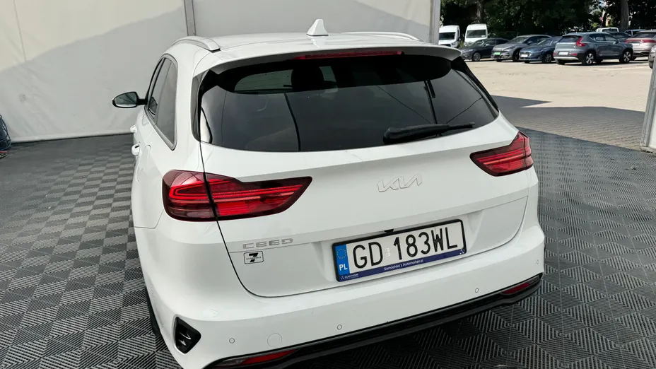 KIA Cee'd Ceed 1.5 T-GDI L