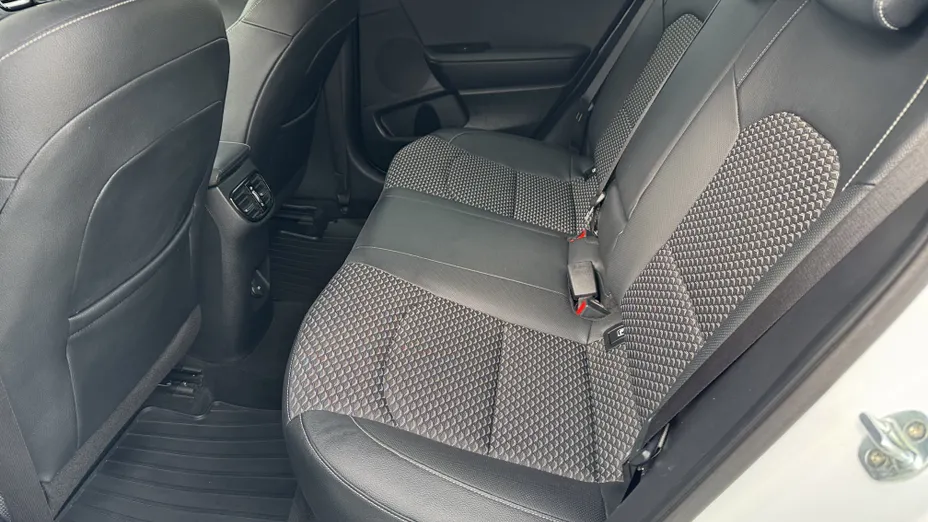KIA Cee'd Ceed 1.5 T-GDI L