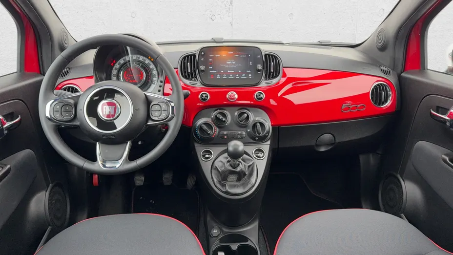 FIAT 500 500 1.0 Hybrid (RED)