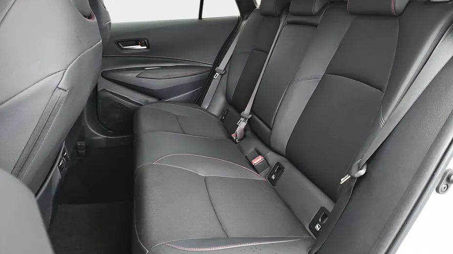 TOYOTA Corolla Corolla 2.0 Hybrid GR Sport