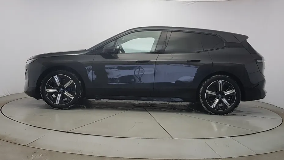 BMW iX iX xDrive40 76.6kWh