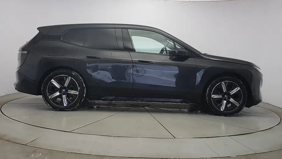 BMW iX iX xDrive40 76.6kWh