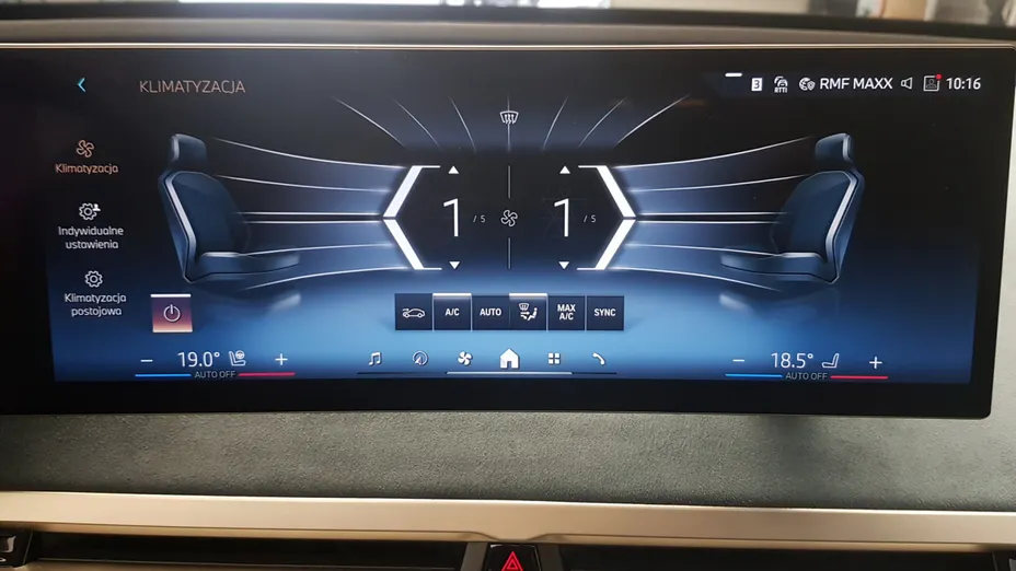 BMW iX iX xDrive40 76.6kWh