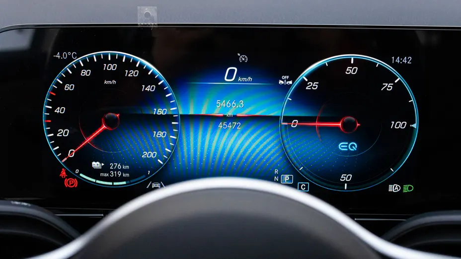 MERCEDES-BENZ EQA EQA 250 66.5kWh Progressive