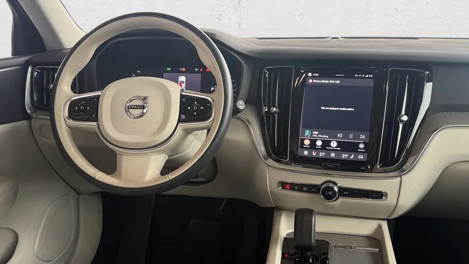 VOLVO V60 V60 B4 B Plus Dark aut