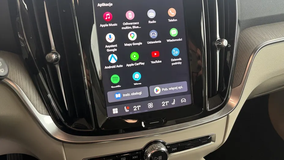 VOLVO V60 V60 B4 B Plus Dark aut