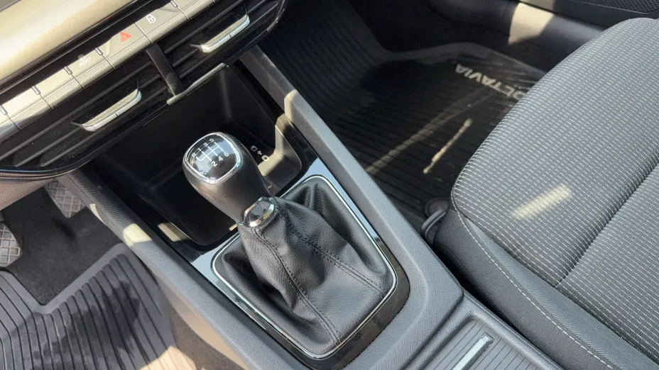 SKODA Octavia Octavia 1.5 TSI ACT Ambition