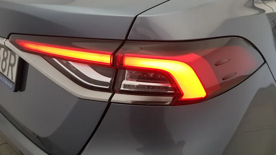 TOYOTA Corolla Corolla 1.5 Comfort