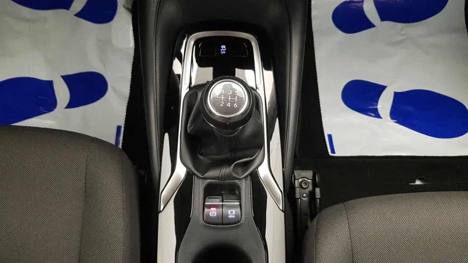 TOYOTA Corolla Corolla 1.5 Comfort