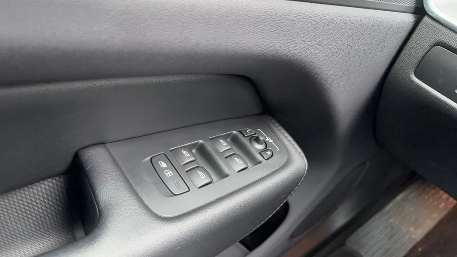 VOLVO XC60 XC60 B4 B Plus Bright aut