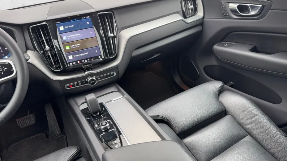 VOLVO XC60 XC60 B4 B Plus Bright aut