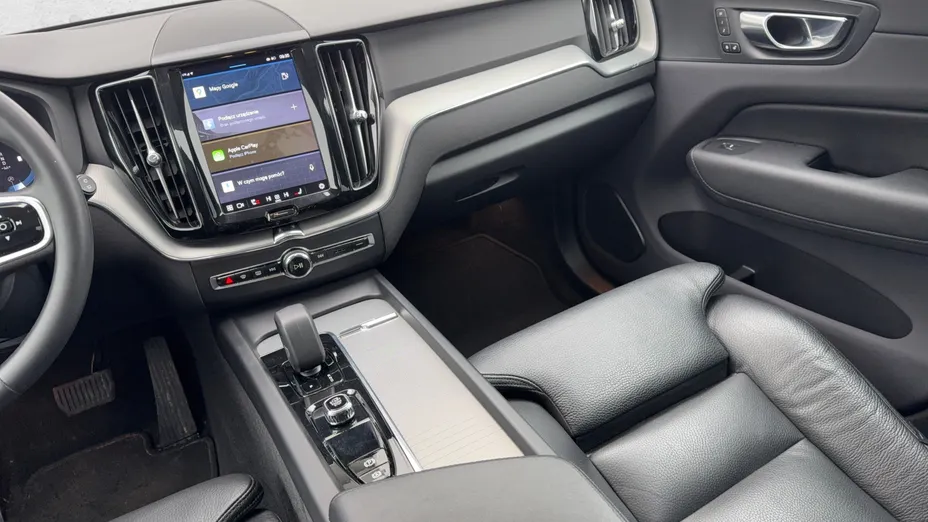 VOLVO XC60 XC60 B4 B Plus Bright aut