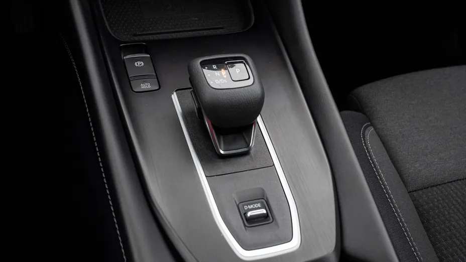 NISSAN Qashqai Qashqai 1.3 DIG-T mHEV N-Connecta Xtronic