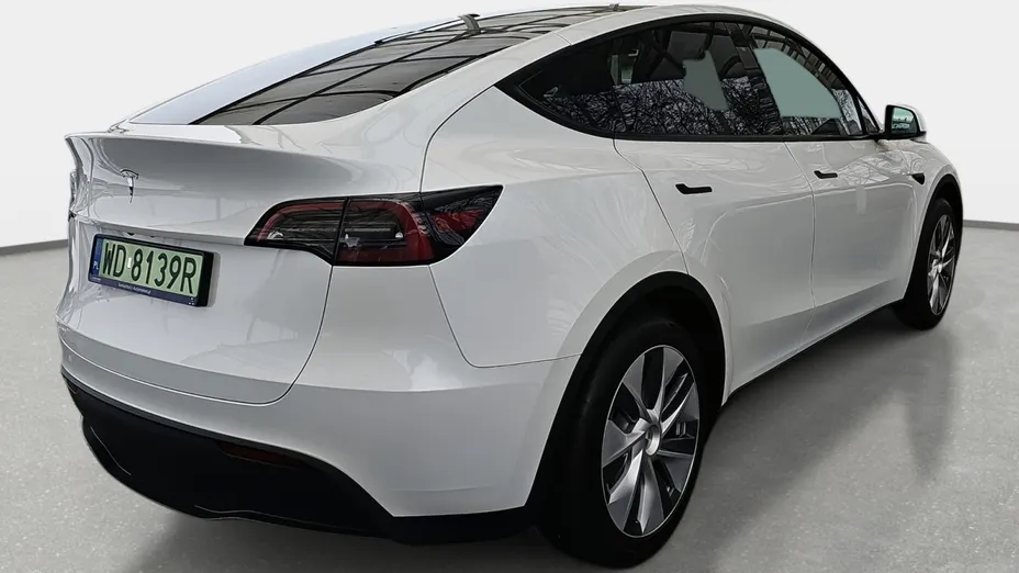 TESLA Model Y Y Long Range RWD