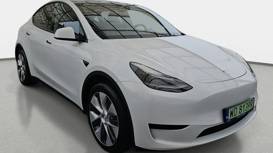 TESLA Model Y Y Long Range RWD