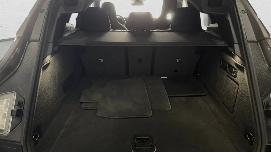 BMW iX iX xDrive40 76.6kWh