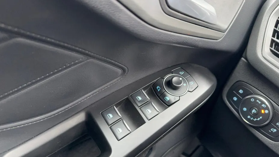 FORD Focus Focus 1.0 EcoBoost mHEV Titanium X aut