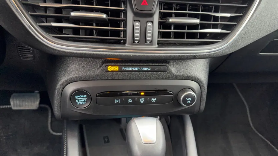 FORD Focus Focus 1.0 EcoBoost mHEV Titanium X aut