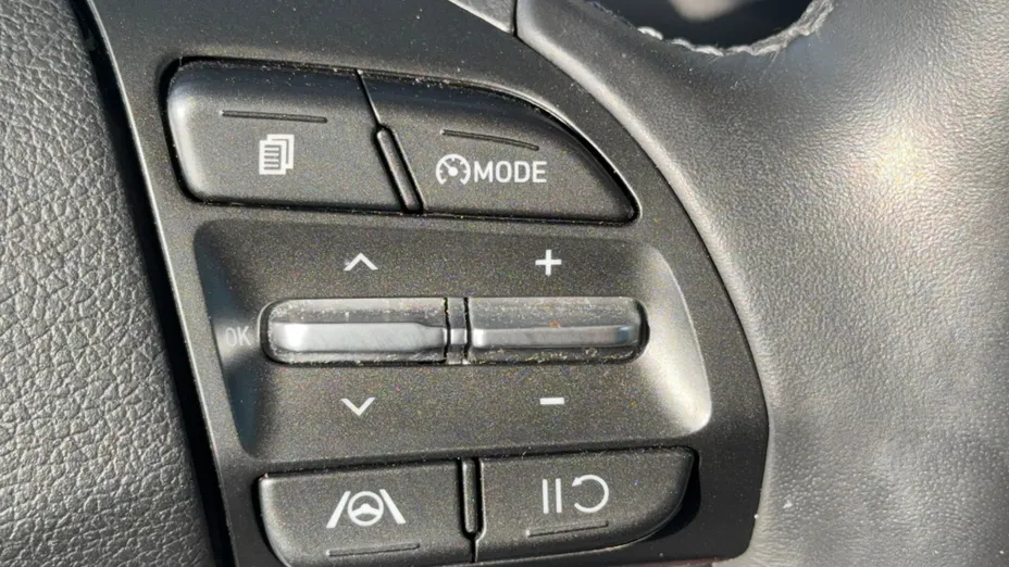 HYUNDAI i30 i30 1.0 T-GDI Classic + DCT