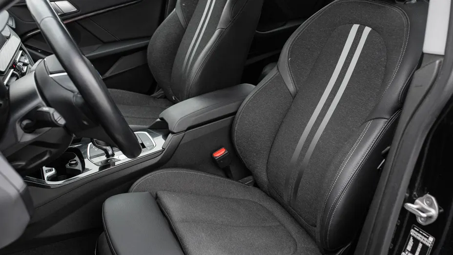 BMW Seria 2 218i Sport Line aut