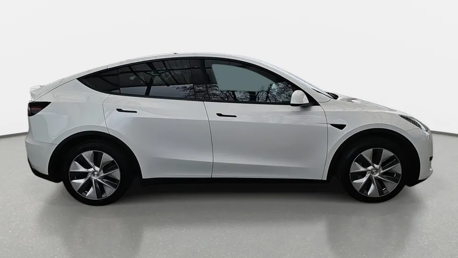 TESLA Model Y Y Long Range RWD