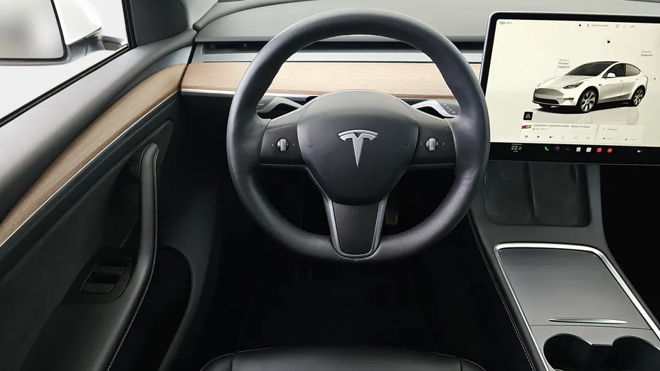 TESLA Model Y Y Long Range RWD