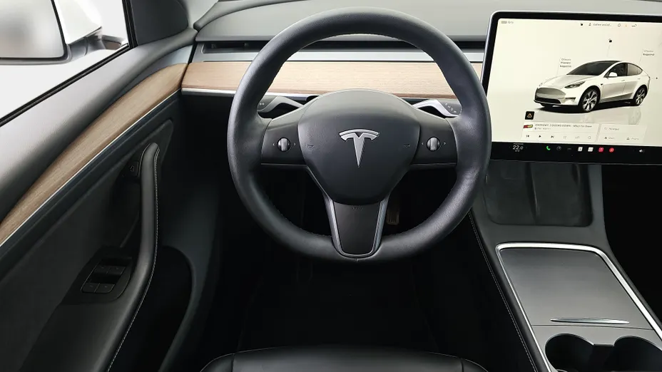 TESLA Model Y Y RWD